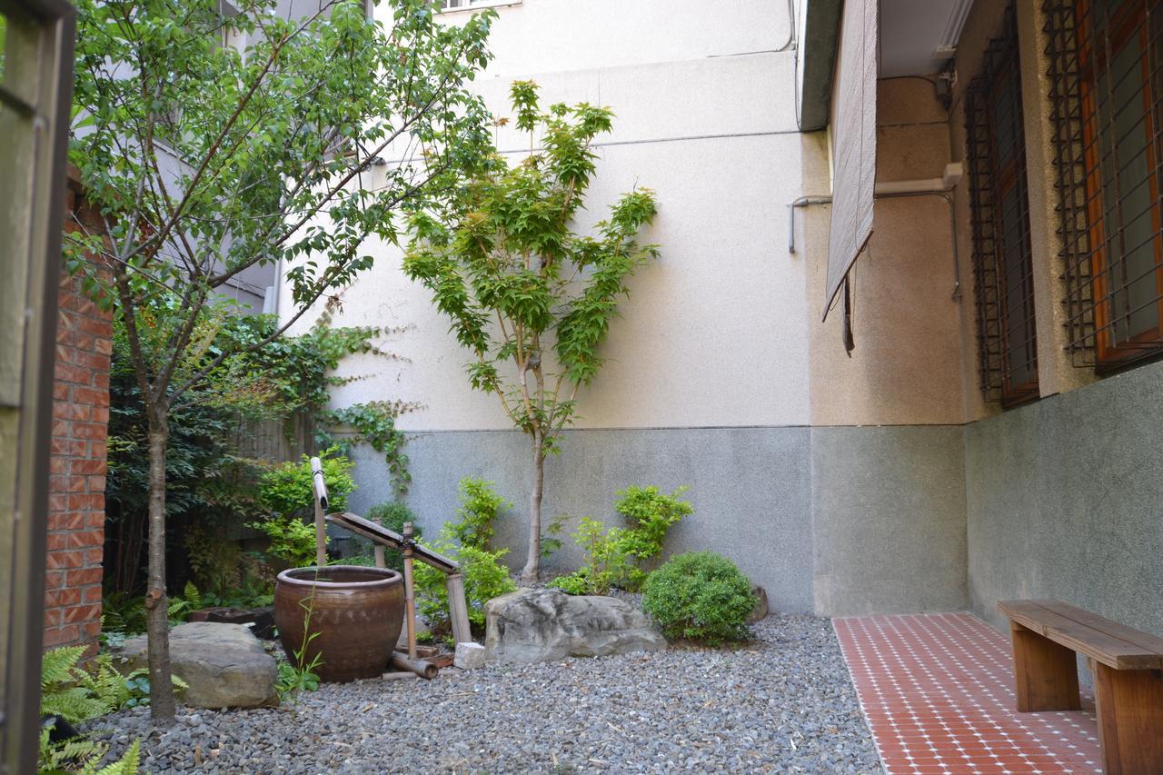 Alley X Tainan Exterior foto